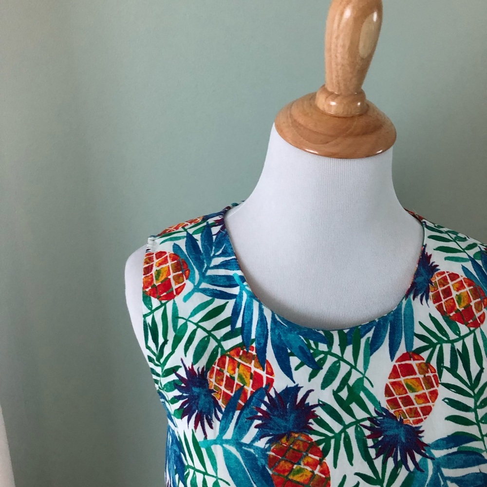 {Tabitha Webb} Pineapple shift dress, 8